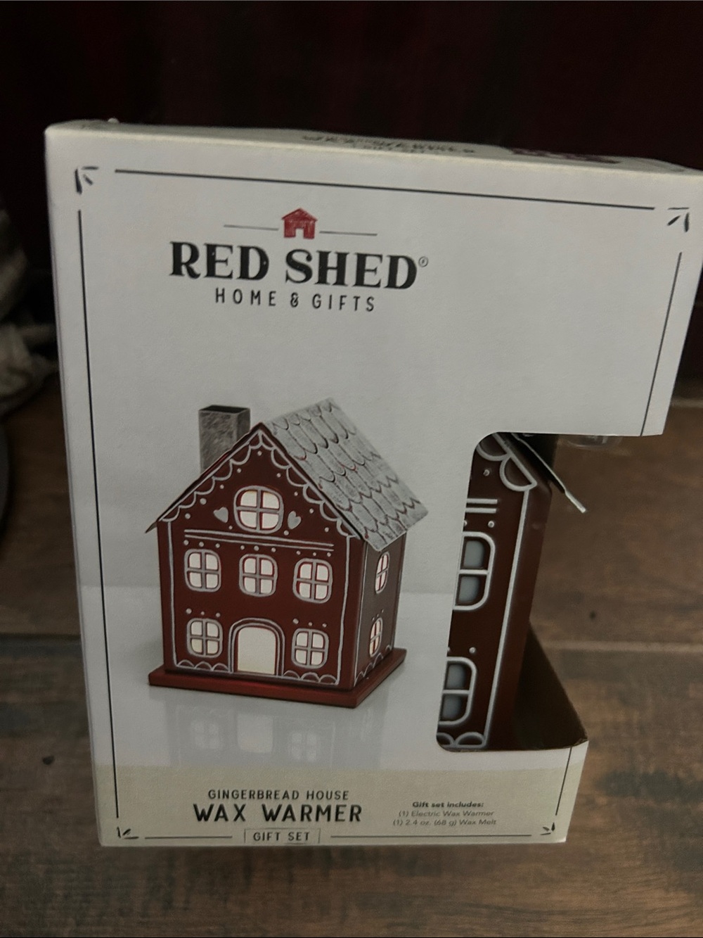 Red Shed Pomegranate Yule Mule Gingerbread House Wax Warmer - Red & Cream